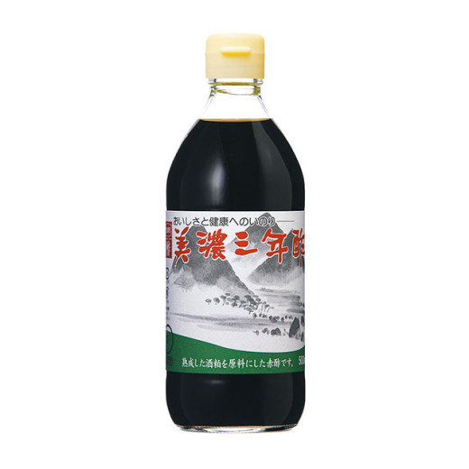 Uchibori Red Vinegar 500ml.jpg