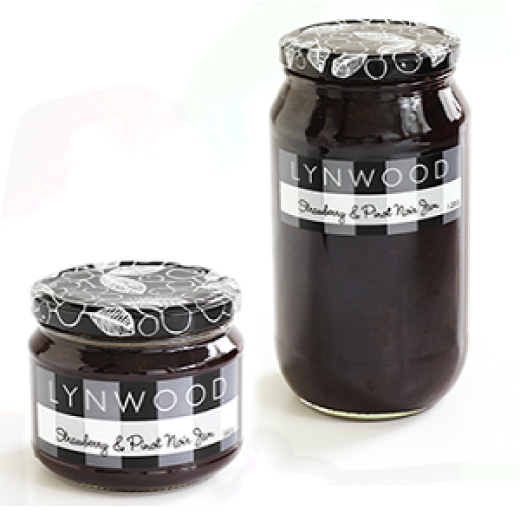 Lynwood Strawberry & Pinot Noir Jam 1l